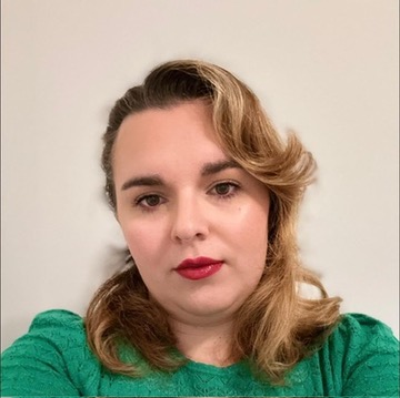 Portrait de Manuéla, prothésiste ongulaire NormaNails